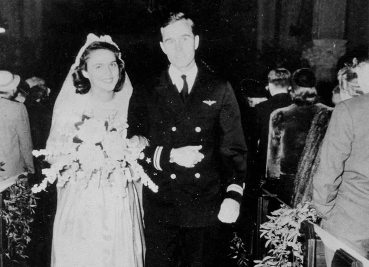 George HW Bush rare photos