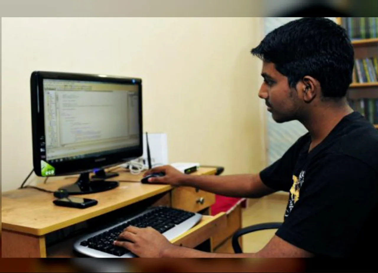 Get Regular income by becoming an authorised IRCTC ticket booking agents