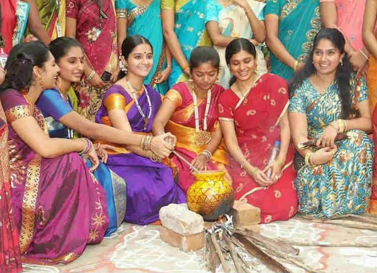 Pongal 2019 Wishes in Tamil:பொங்கல் வாழ்த்துகள், Happy Pongal Greetings