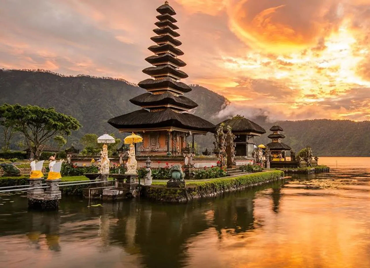 11,000 earthquakes in 2018 Indonesia
