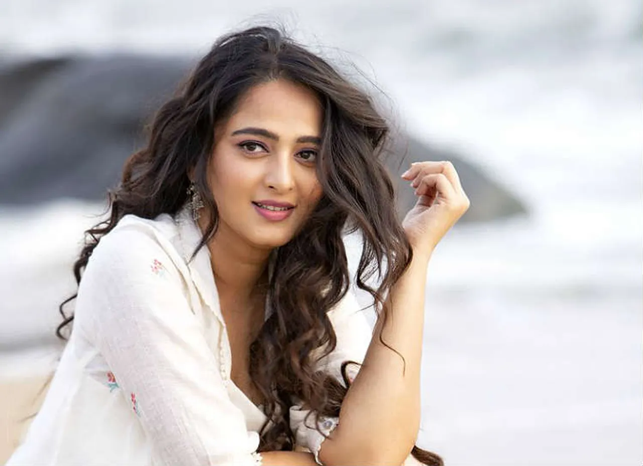 Anushka Shetty emotional moment on tv show