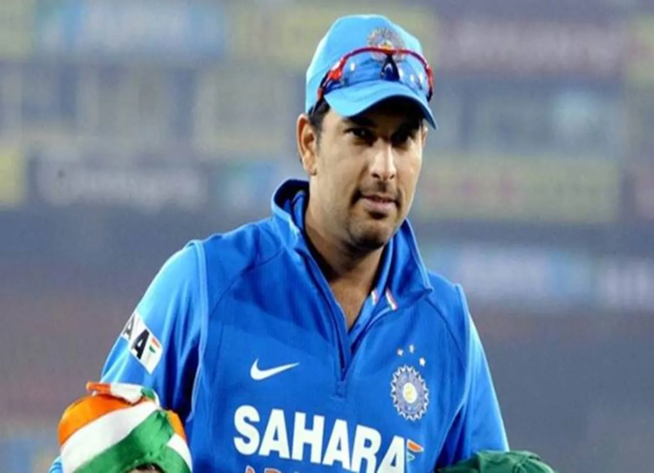 Yuvraj singh Reverse sweep six video - 'இந்த யுவராஜ் தான் எங்களுக்கு வேணும்'! - ரசிகர்களை மீண்டும் கொண்டாட வைத்த யுவி!