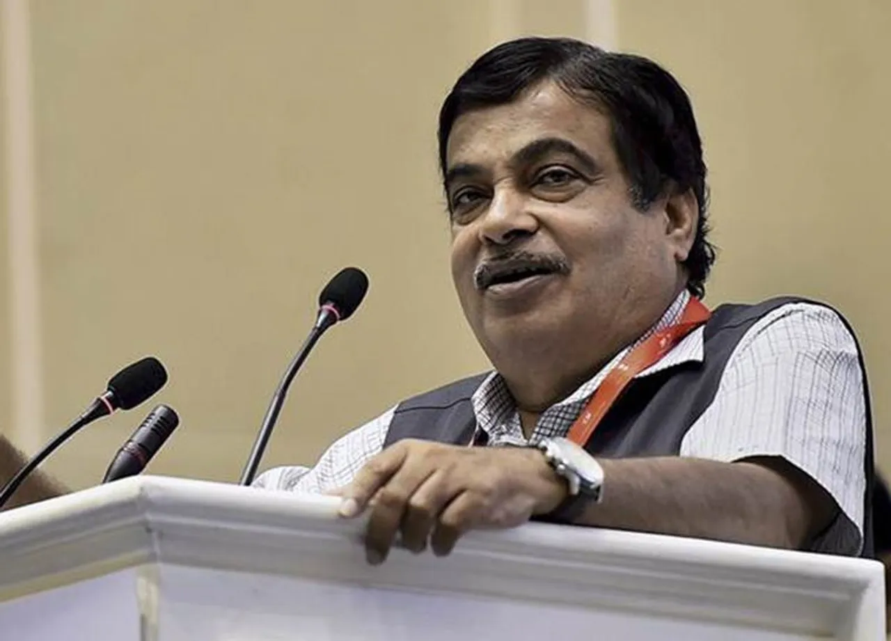 தன்னுடைய குடும்பத்தை நன்றாக வழி நடத்தாதவரால் ஒரு நாட்டை நன்றாக நிர்வகிக்க முடியாது - பாஜக அமைச்சர்