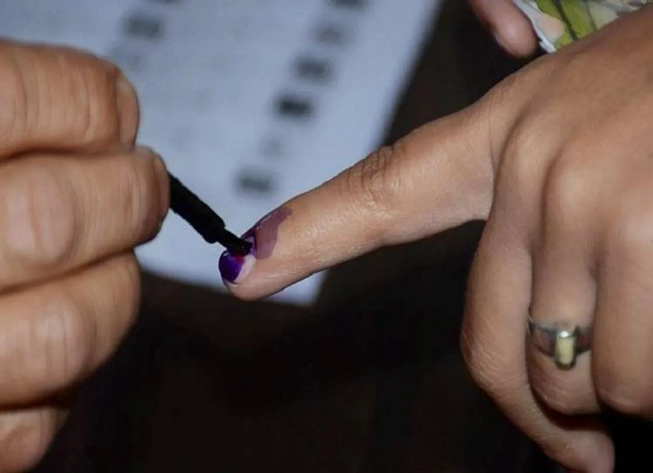 Election 2019 Live Updates: வாக்களிக்க தேவையான ஆவணங்கள்