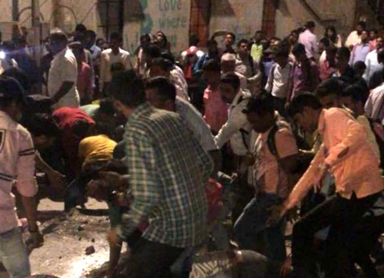 Mumbai bridge collapse