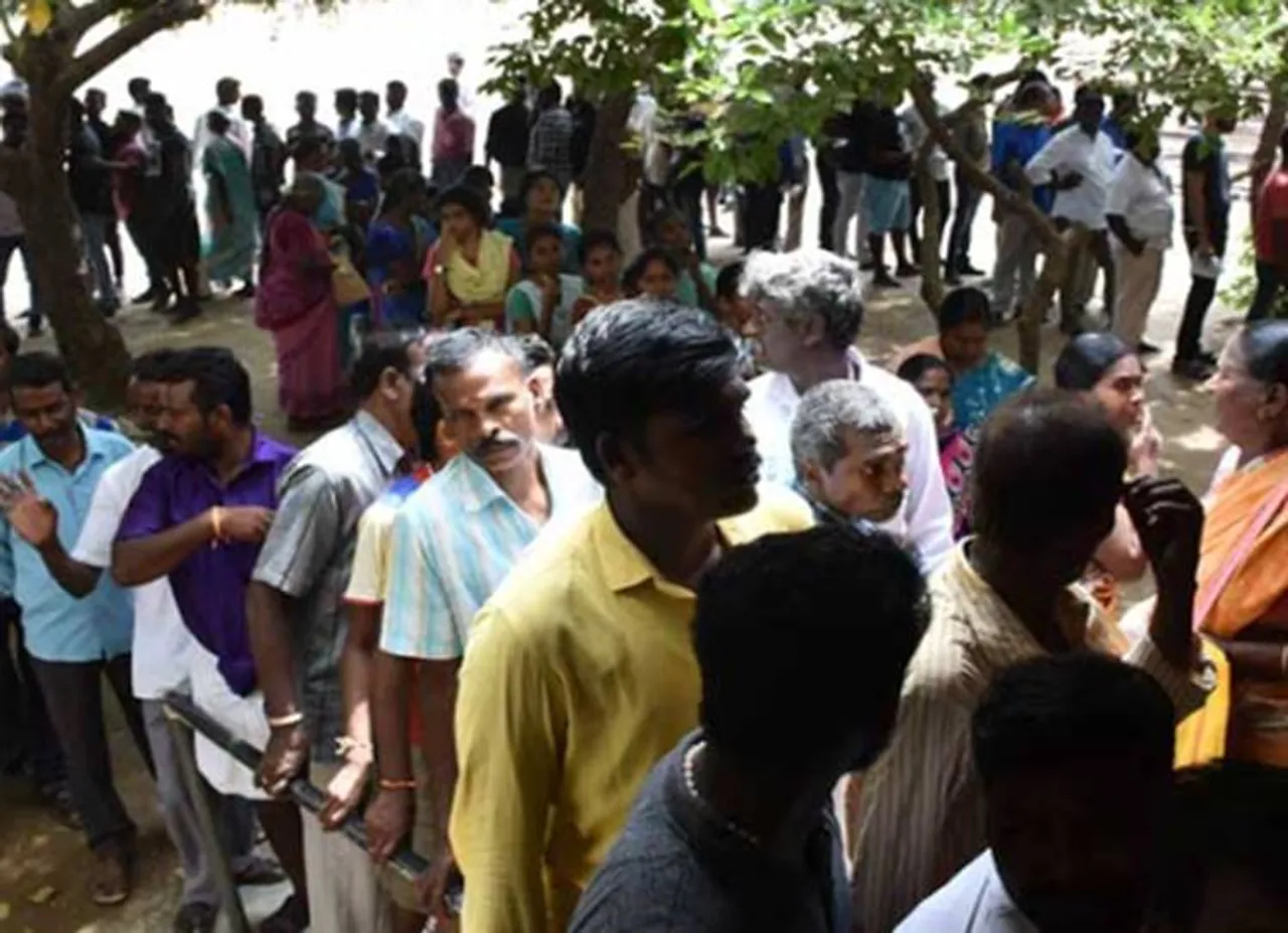 election 2019 thirumavalavan chidambaram constituency faced huge violence - திருமா போட்டியிடும் சிதம்பரம் தொகுதியில் இரு பிரிவினருக்கு இடையே கடும் மோதல்! காரணம் என்ன?