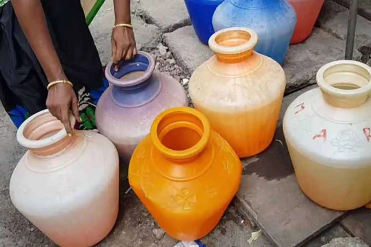 Water crisis in Tamil Nadu, water crisis, chennai water crisis, madras high court, chennai water shortage, maharashtra water crisis, bad monsoons, drought, groundwater level, indian express