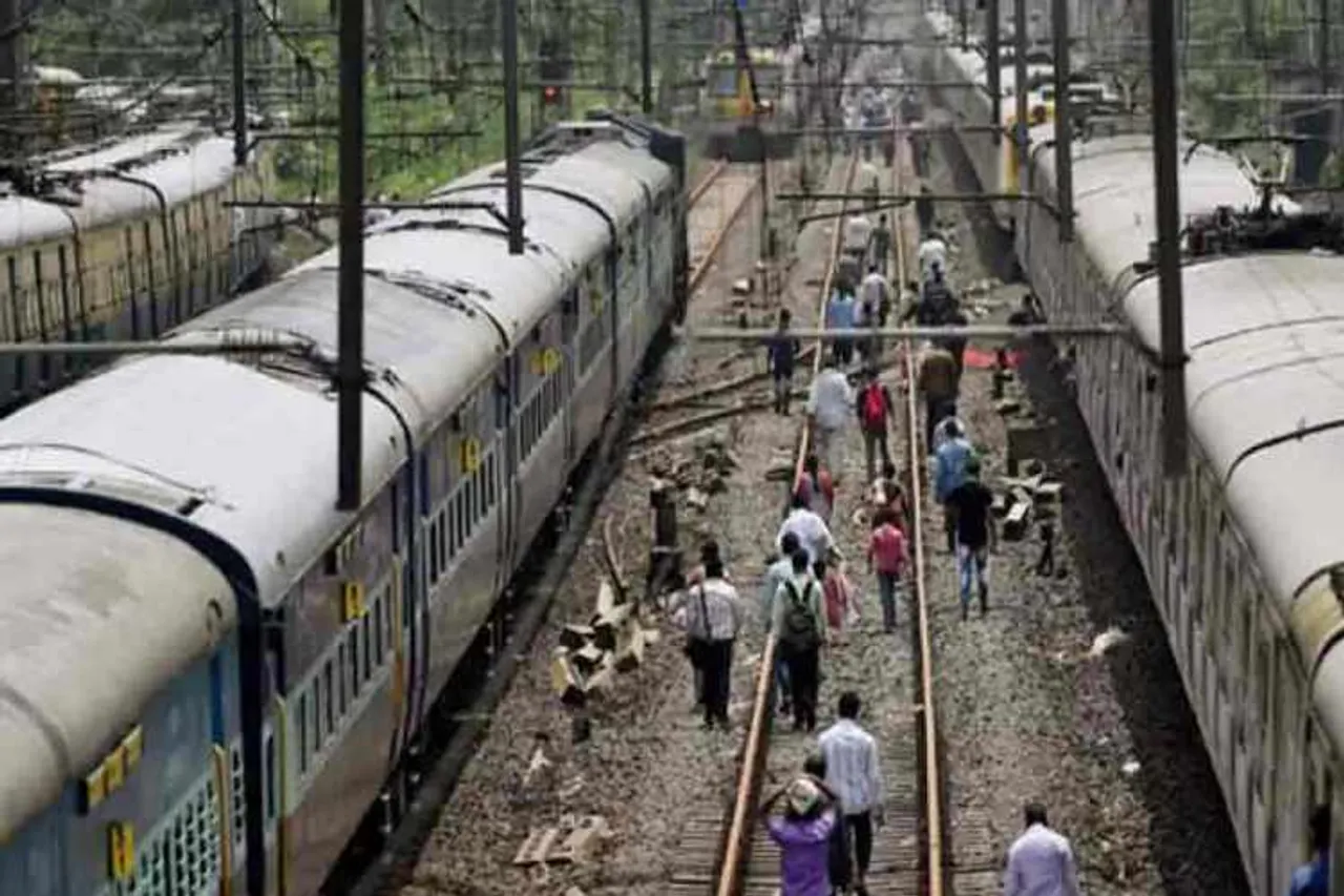 death, train, high temperature, uttarpradesh, coimbatore, tamizhar, ரயில், அதிக வெப்பநிலை, உத்தரபிரதேசம், கோவை, தமிழர், மரணம்