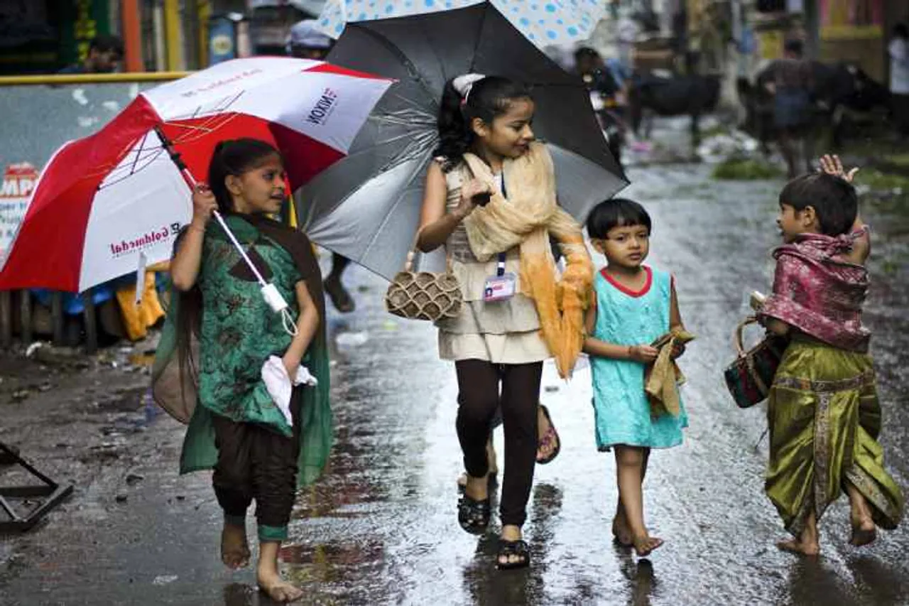 Today Chennai Weather Tamil Nadu Rains Monsoon 2019 Forecast, RMC, Tamil Nadu Weather Forecast, Chennai News, IMD, Coimbatore weather, Coimbatore Rainfall, Nilgiris climate, Nilgiris Rainfall, சென்னை வானிலை ஆராய்ச்சி மையம், இந்திய வானிலை ஆராய்ச்சி மையம், வெதர்மென், சென்னை மழை, சென்னை வெயில், முக்கிய செய்திகள், சென்னை செய்திகள்