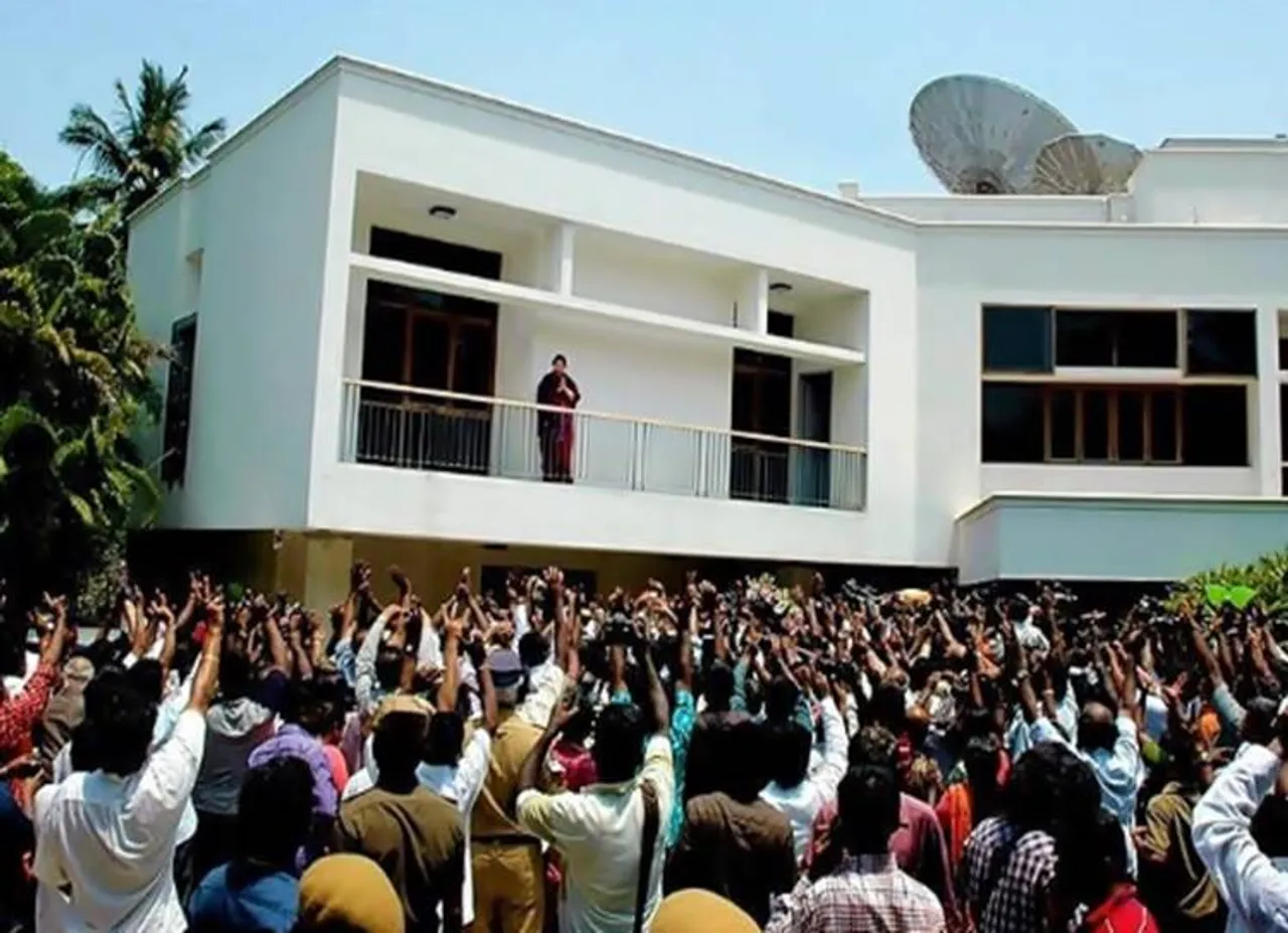 veda nilayam case chennai high court - வேதா இல்ல நிலைய வழக்கு வேறு நீதிபதிகள் அமர்வுக்கு மாற்ற பரிந்துரை!