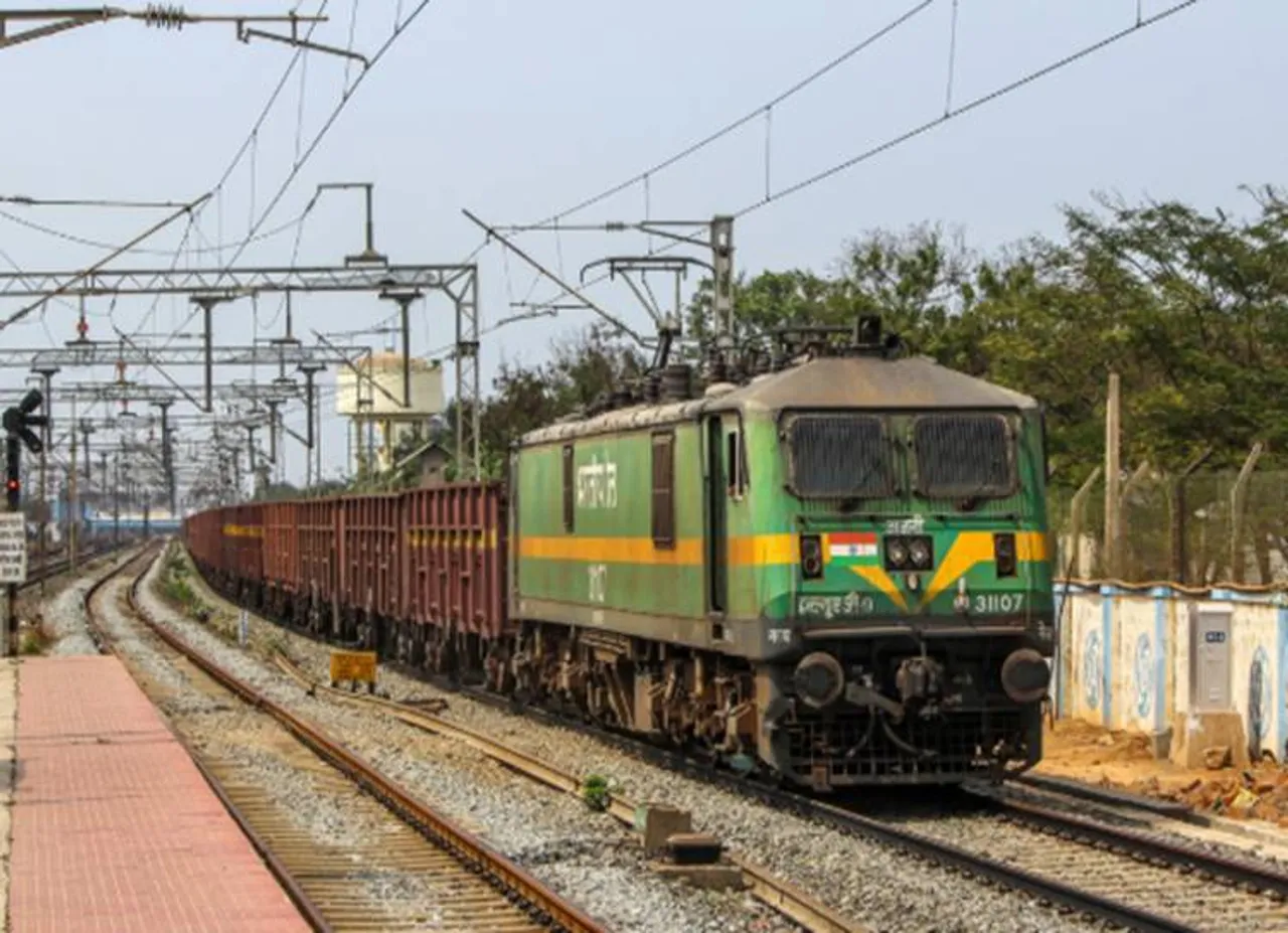 chennai water crisis water from jolarpettai reach chennai 2 weeks - இன்னும் இரண்டு வாரத்தில் ஜோலார்பேட்டையில் இருந்து தண்ணீர்... சென்னைக்கு!