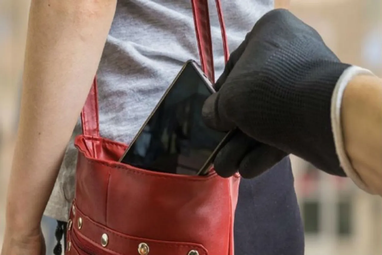how to find stolen mobile