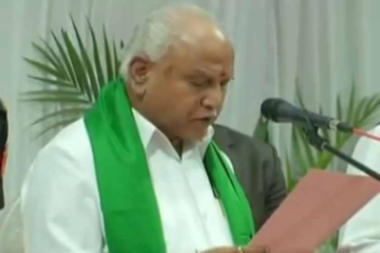 karnataka, yeddyurappa, chief minister, kumarasamy, governor, swearing in, கர்நாடகா, எடியூரப்பா, முதல்வர், குமாரசாமி, பதவியேற்பு