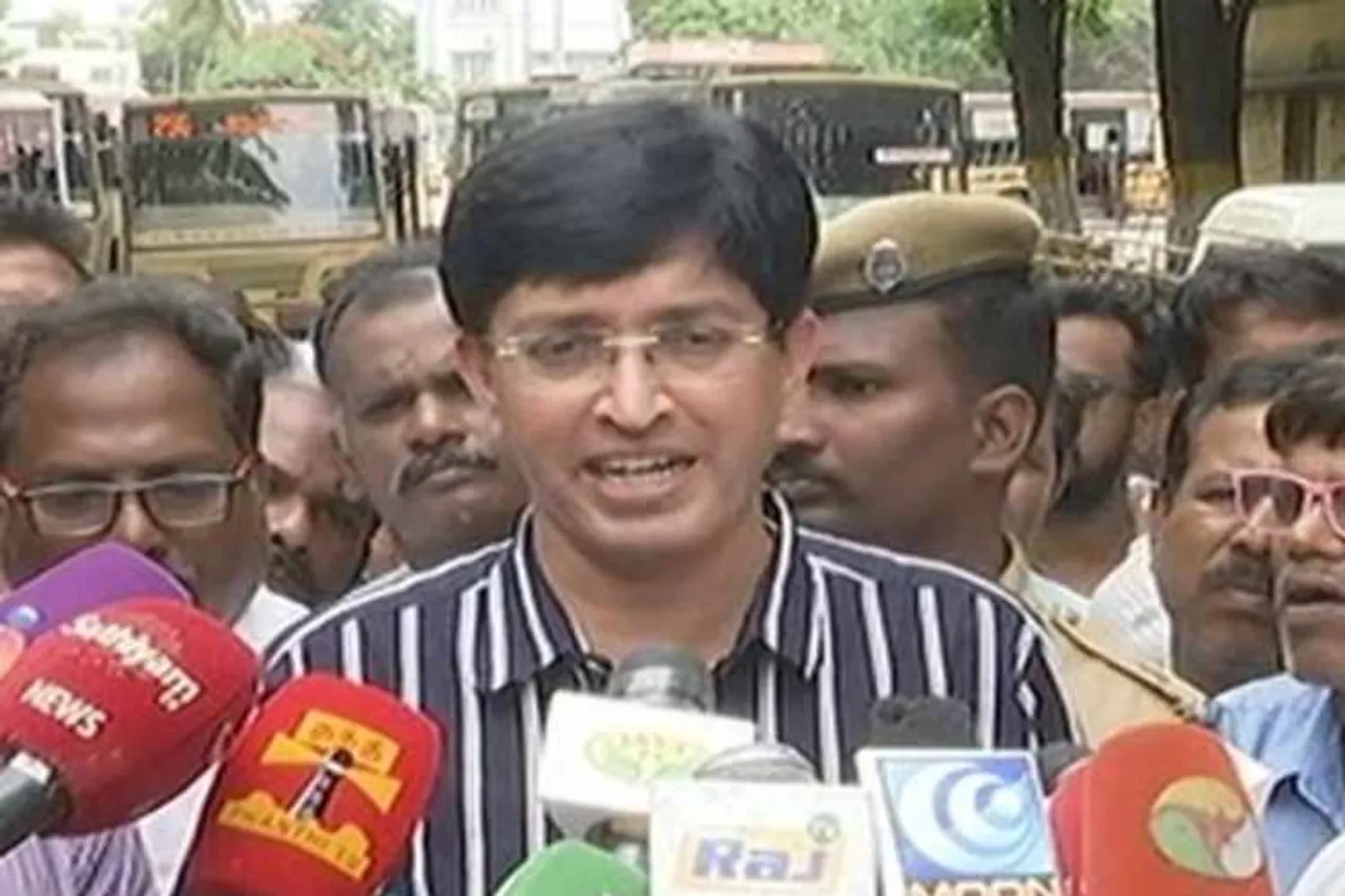 chennai, vadapalani, bus depot, accident, death, bus, சென்னை, வடபழனி, பேருந்து பணிமனை, விபத்து, மரணம், பஸ்