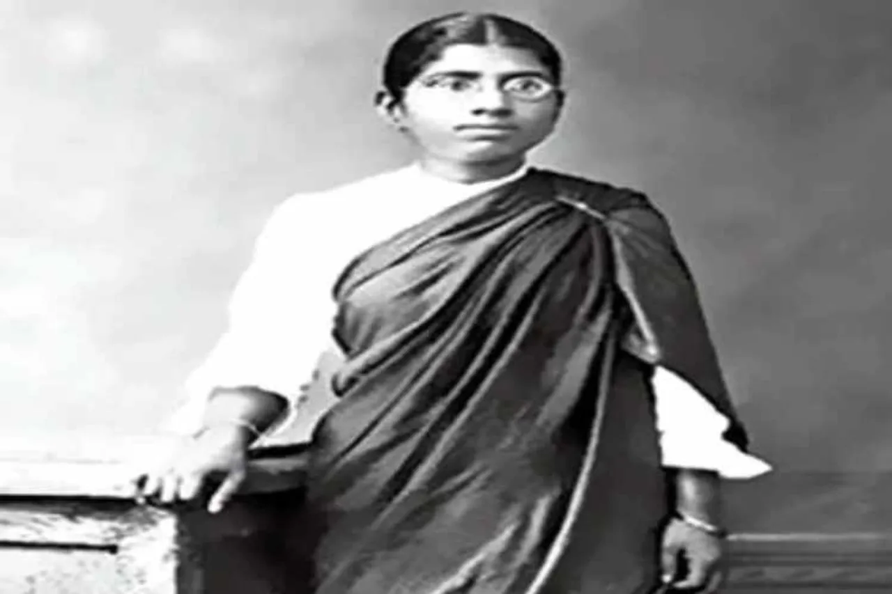 Muthulakshmi Reddi, dr muthulakshmi reddy, hospitals day, muthulakshmi reddy facts, muthulakshmi reddy quotes, muthulakshmi reddy image, muthulakshmi reddy images, muthulakshmi reddy video song, முத்துலட்சுமி ரெட்டி, முத்துலட்சுமி ரெட்டி வாழ்க்கை வரலாறு, adyar cancer institute, dr muthulakshmi reddy birth anniversary