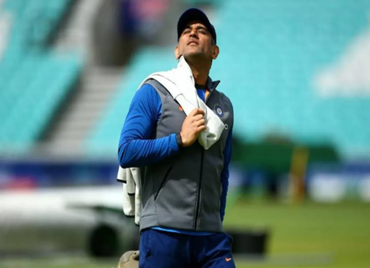 dhoni retirement ind vs wi team squad bcci - எல்லோரும் போய் அவங்கவங்க வேலையைப் பார்க்கலாம்! 'தோனி இப்போதைக்கு ஓய்வு எடுக்கப் போவதில்லை'! - ரிப்போர்ட்ஸ்