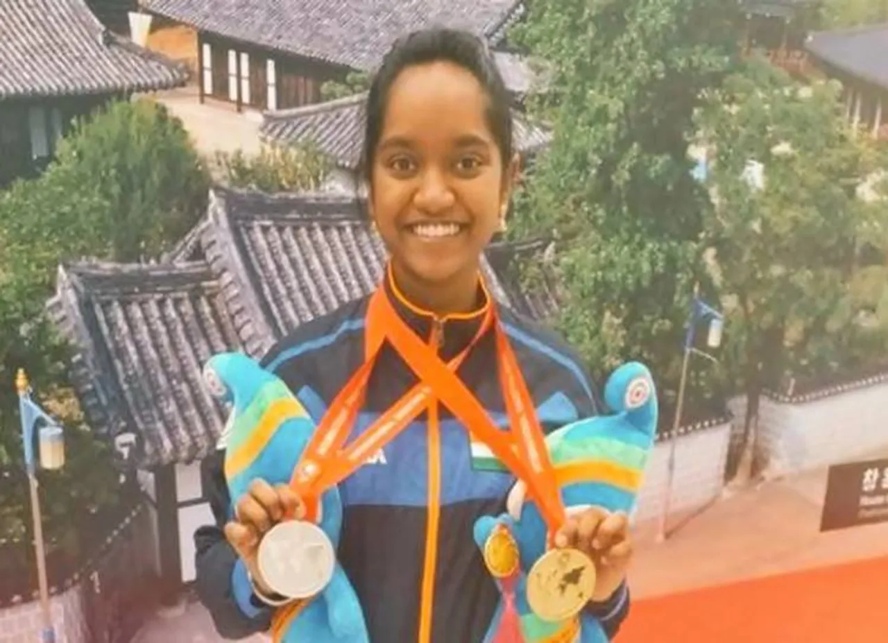 ISSF World cup elavenils valarivan wins 10m air rifle gold rio de janeiro - மெடிக்கல் சீட்டை நிராகரித்து துப்பாக்கிப் பயிற்சி பெற்ற இளவேனில்!