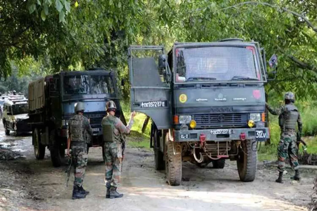 Pakistan army attempts, Pakistan border action team, south of pir panjal, Indian army, retaliatory response, பாகிஸ்தான் ராணுவம் தாக்குதல், பாகிஸ்தான் எல்லை நடவடிக்கை குழு, இந்திய ராணுவம் பதிலடி தாக்குதல், Bofors, bofors artillery guns, terrorist attacks