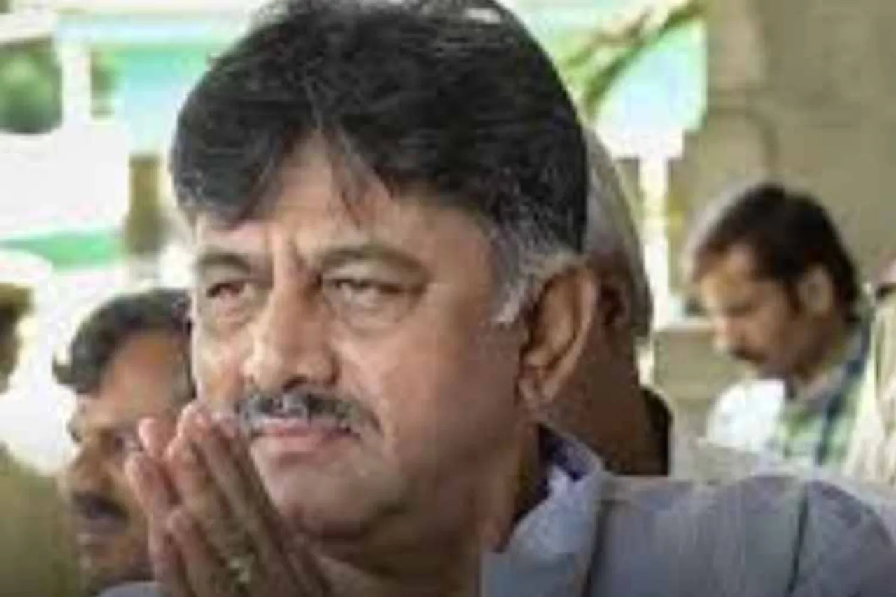 Karnataka Congress leader D.K.Shivakumar, D.K.Shivarkumar Former Minister, Aishwarya Daughter of D.K.Shivakumar, Aishwarya, கர்நாடகா மூத்த காங்கிரஸ் தலைவர் டி.கே.சிவக்குமார், டி.கே.சிவக்குமார் மகள் ஐஸ்வர்யா, அமலாக்கத்துறை சம்மன், Enforcement Department Sent Summon, Enforcement Department Sent Summon to Aishwarya, ED Summon to Daughter of D.K.Shivakumar