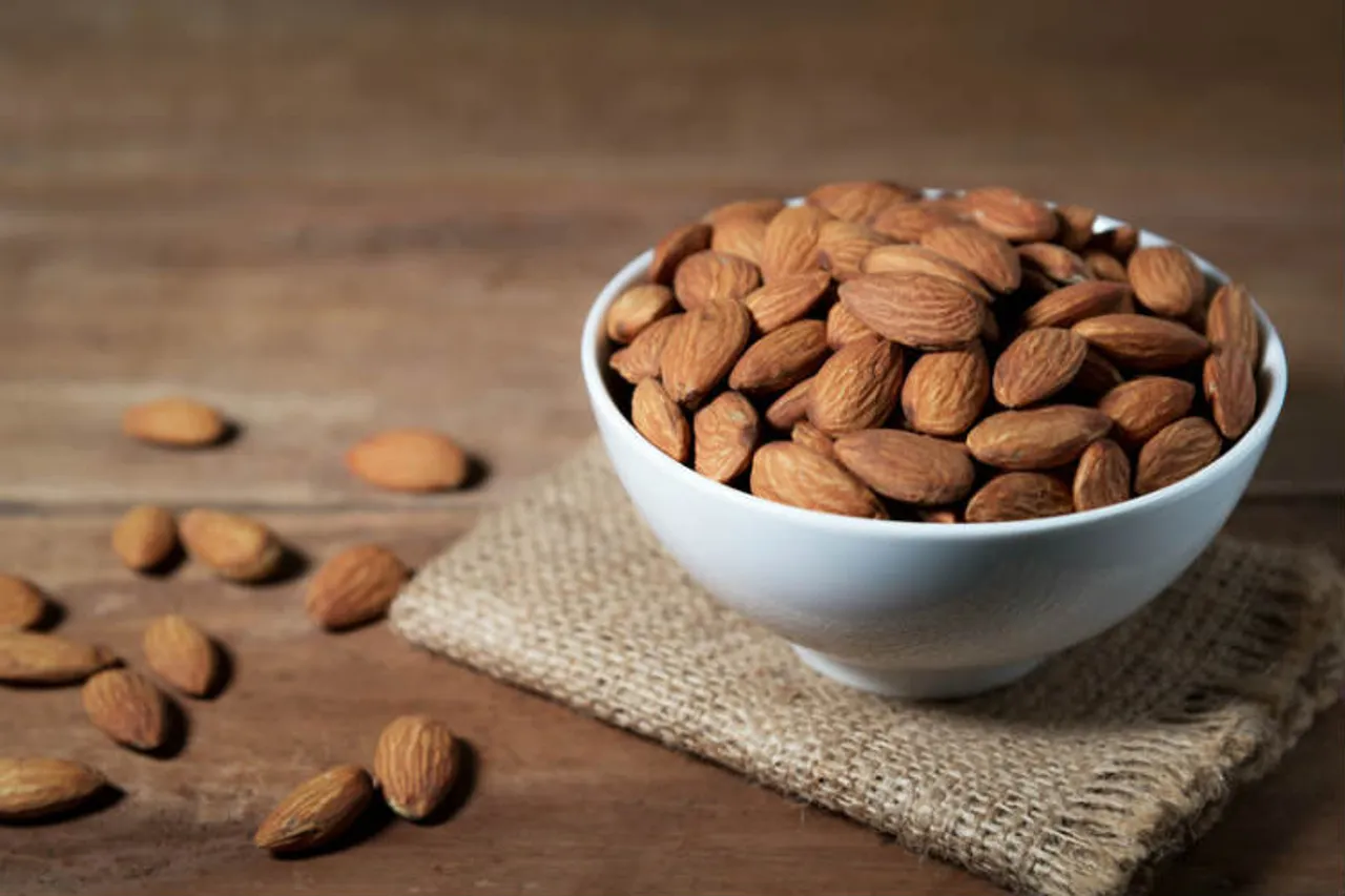 Almond Face Pack
