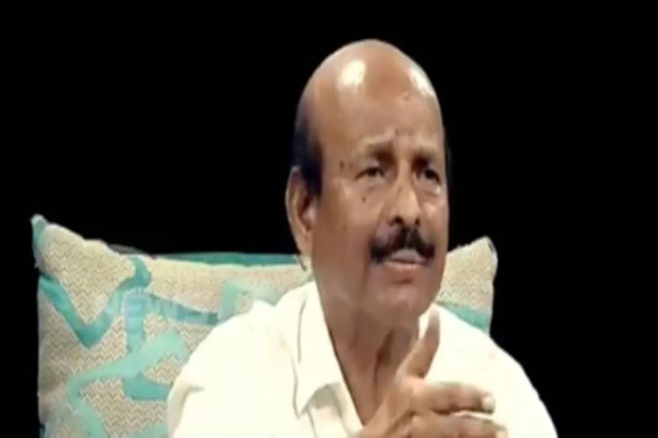 c ponnaiyan shocking statement about subha sri banner accident - 'சுபஸ்ரீ மரணத்தில் காற்றின் மீது தான் வழக்குப் போடணும்' - முன்னாள் அமைச்சர் பொன்னையன்