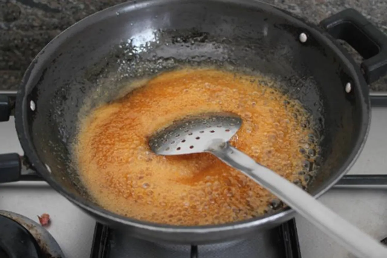 pori kadalai urundai recipe - பொரிகடலை உருண்டை செய்வது எப்படி?
