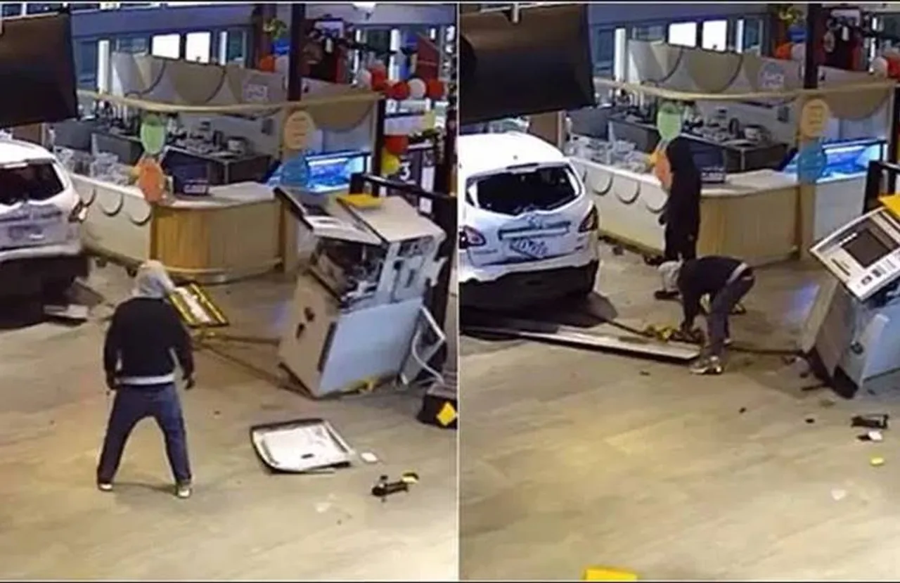 Trending Viral Video Two men try to rob an ATM