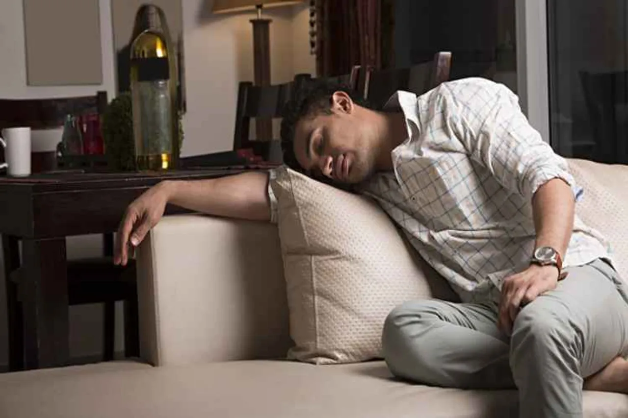 fitbit, new insight, average sleep indians, india sleep patterns, indianexpress.com, indianexpress, rem sleep, fitness tracker, how active are indians, japan sleep patterns