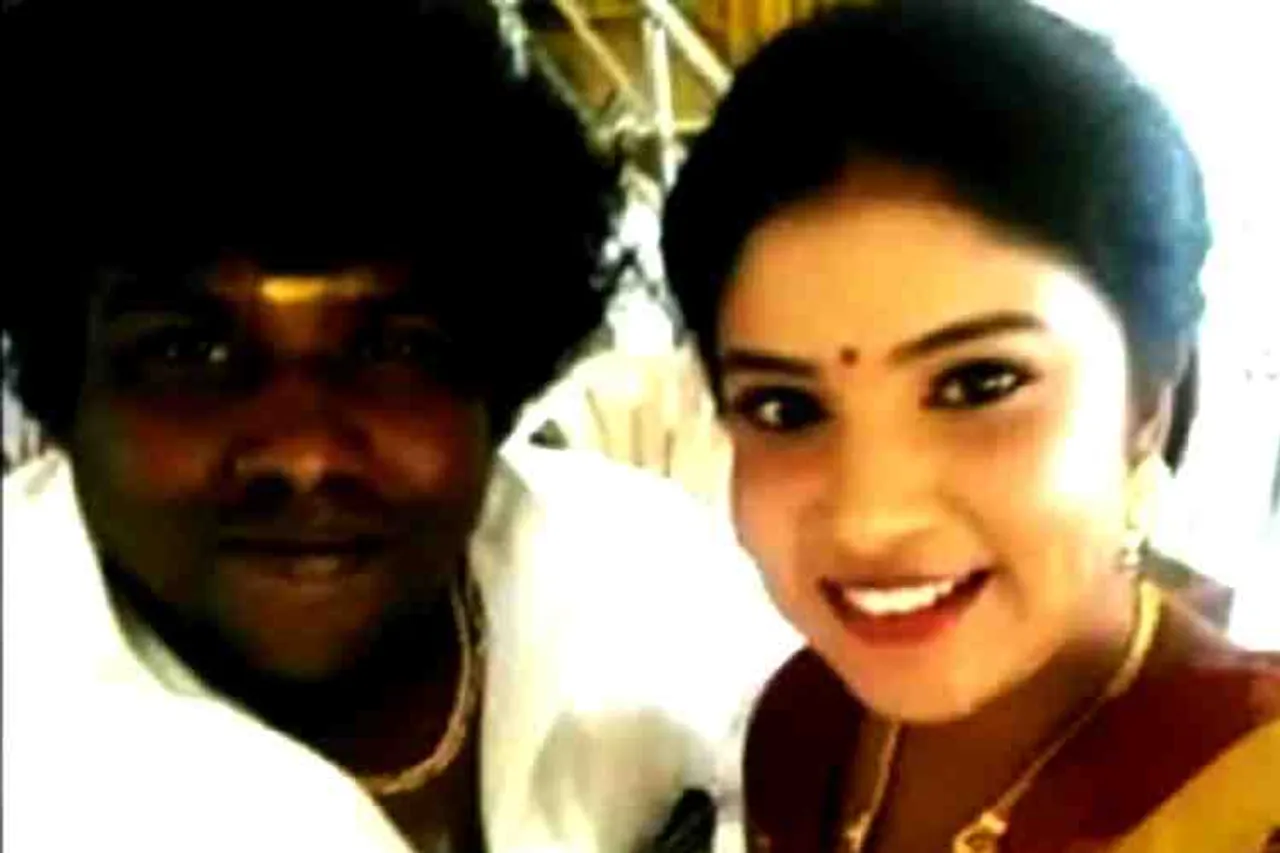 Yogibabu Sabitha Rai marriage controversy