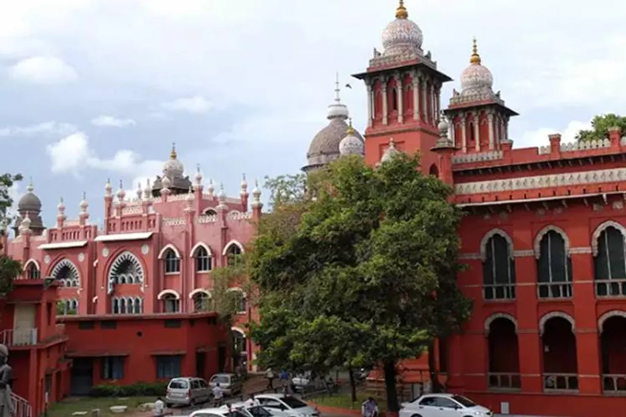 வாக்கு எண்ணிக்கை மையங்களில் சி.சி.டி.வி கேமரா - திமுக வழக்கு முடித்து வைப்பு