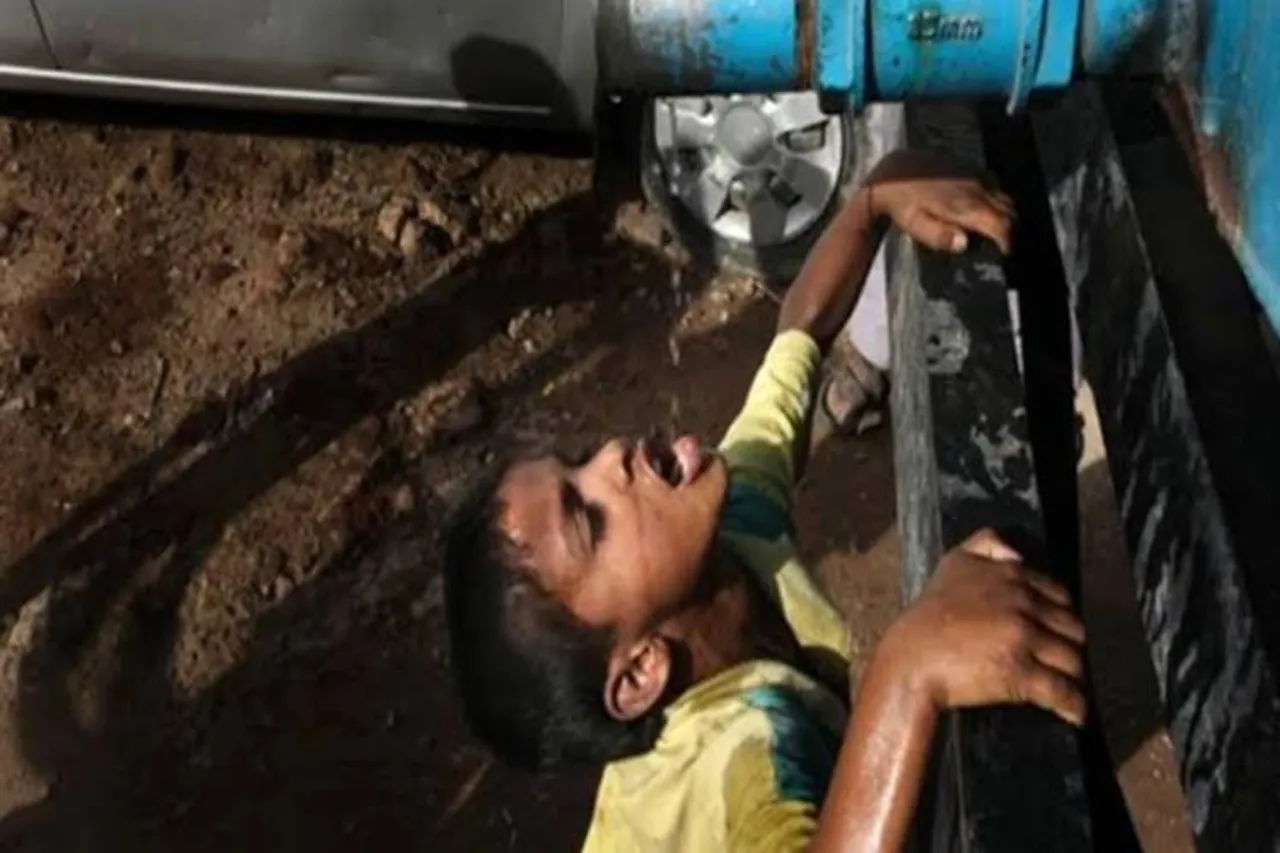 madras High court on water mafia in Tamil nadu - 'தமிழகத்தில் தண்ணீர் மாஃபியா அதிகரித்து வருகிறது' - ஐகோர்ட் வேதனை