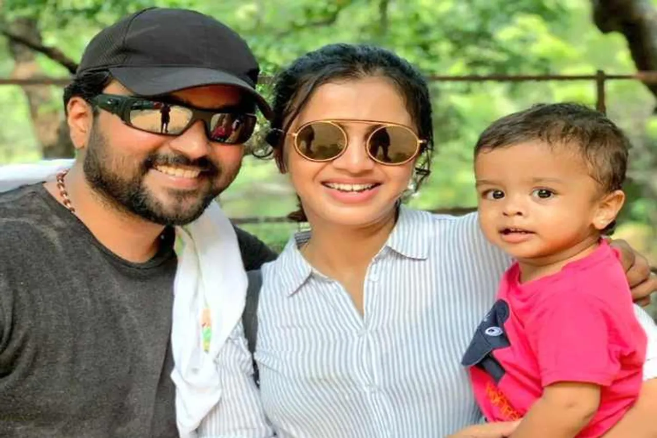 sun tv, anjana, vj anjana, zee tamizh, kayal chandran, video jockey, kid, rudraksh, kid - mother kayal