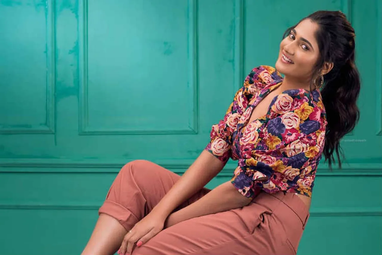 losliya latest photoshoot