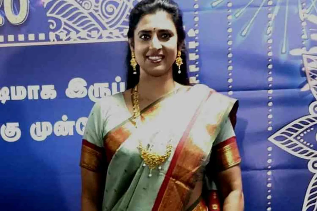 ajith fans vs actress kasthuri, ajith fans vs kasthuri, அஜித் ரசிகர்கள், கஸ்தூரி, actress kasthuri, ajith fans, dirty ajith fans, ajith fans vs actress kasthuri controversy