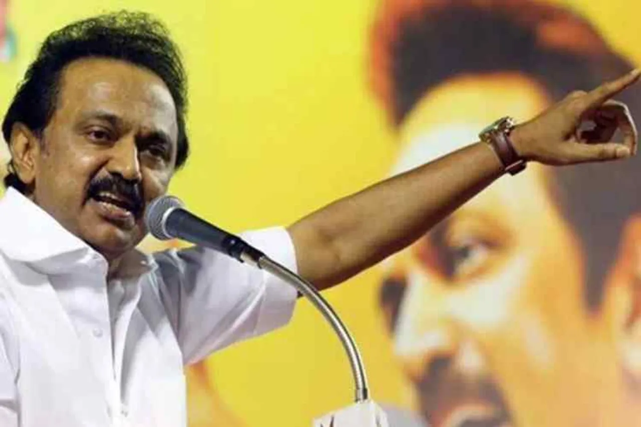 தமிழக அரசுக்கு நல்லாட்சி விருந்து தந்தவர்களை அடிக்க வேண்டும் - மு.க.ஸ்டாலின் ஆவேசம்