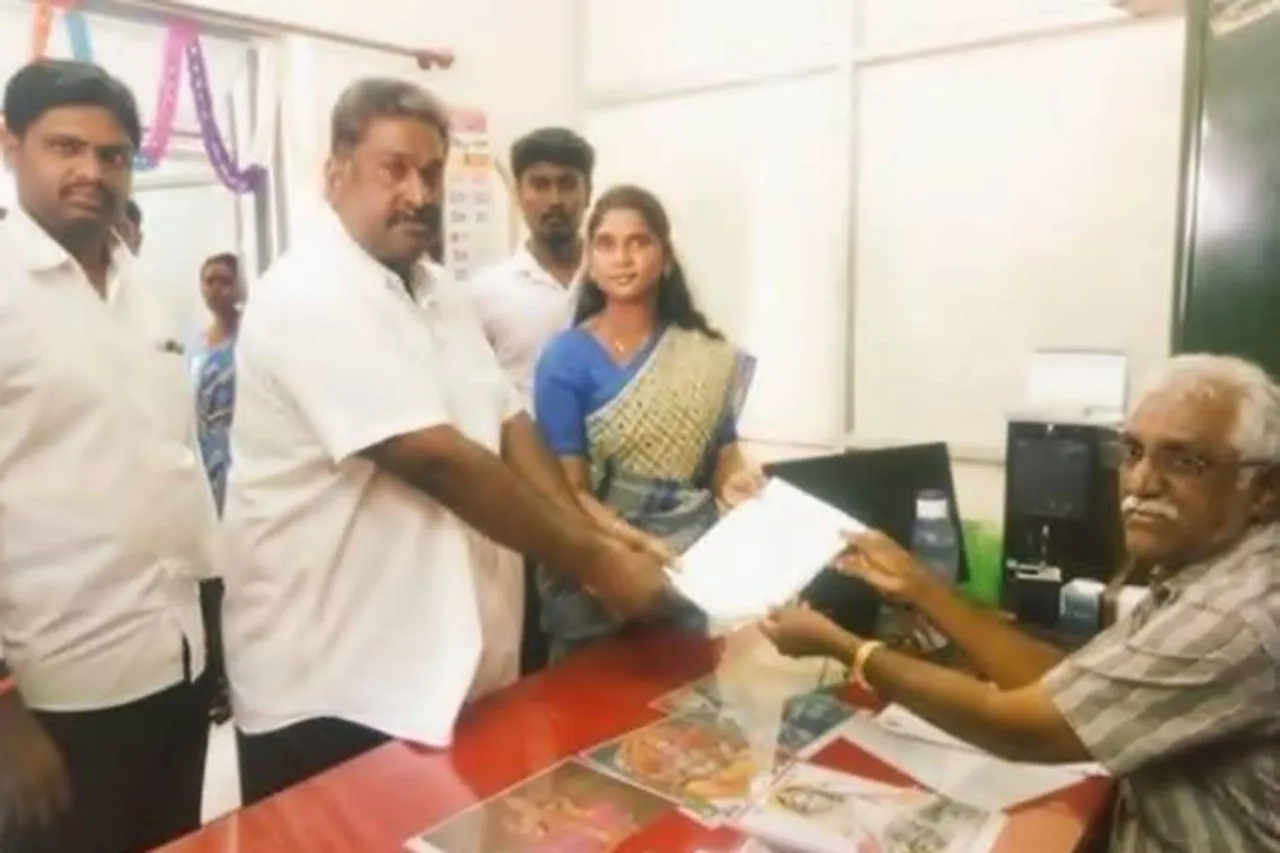 tn local body election results updates transgender riya won dmk kanimozhi
