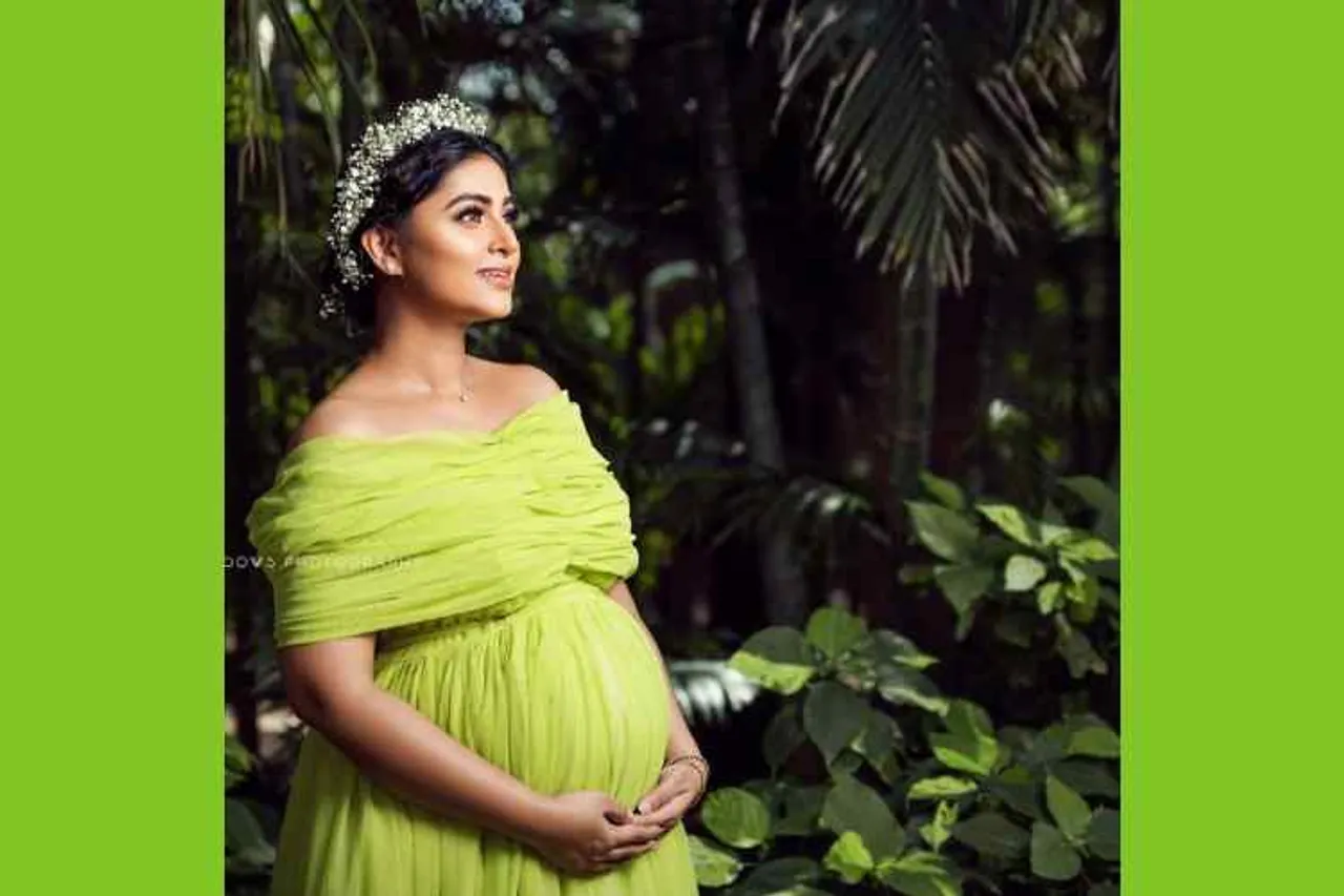 actress sneha second baby delivery announced, sneha gave seond baby birth, சினேகாவுக்கு இரண்டாவது பிரசவம், சினேகாவுக்கு பெண் குழந்தை, சினேகா பெண் குழந்தை பற்றி நெகிழ்ச்சி, சினேகா குழந்தை போட்டோ, sneha second delivery, sneha - prasanna, sneha, actress sneha, sneha gave girl child, sneha delivery girl child, sneha announce her girl child, sneha child photo