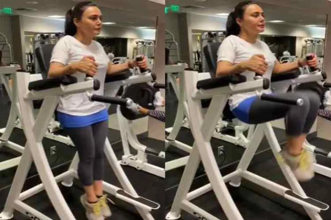 Preity Zinta, Preity Zinta indianexpress.com, Preity Zinta fitness, பிரீத்தி ஜிந்தா, பிரீத்தி ஜிந்தா ஜிம்மில் வொர்க் அவுட் செய்யும் வீடியோ, வைரல் வீடியோ, celeb fitness, fitness goals, Preity Zinta news, Preity Zinta workout, Preity Zinta viral video, Preity Zinta diet, Preity Zinta fitness tips