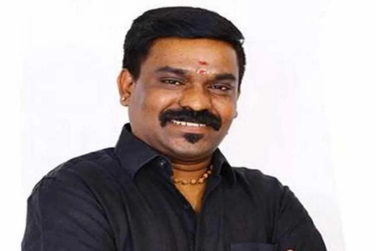 singer velmurugan, folk singer, subramanyapuram, nadodigal, aadukalam, asuran, dhanush, sasikumar, g v prakash kumar, abdul kalam award, guiness record