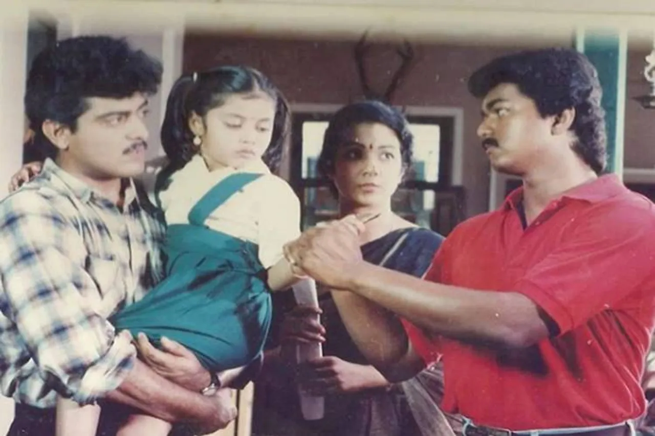 actress nancy jennifer shares nerukku ner movie photo with ajith and vijay