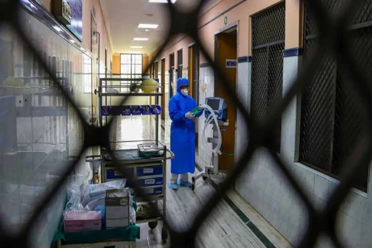 coronavirus latest news updates