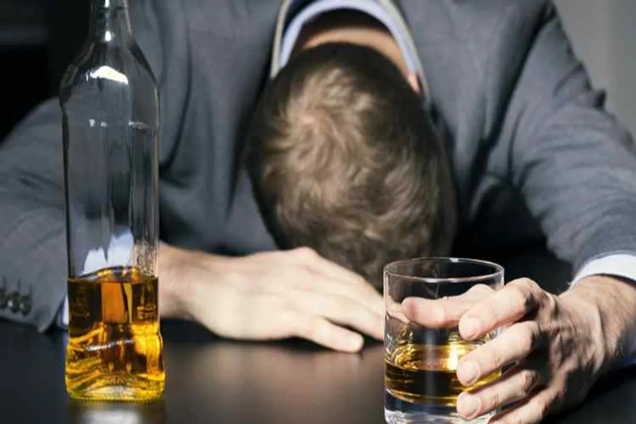 What can be done to eradicate alchohol drinking addiction, alcohol addiction, how to eradicate alcohol addiction, மதுப்பழக்கத்தை கைவிட என்ன செய்யலாம். குடிப்பழக்கத்தை கைவிட என்ன செய்யலாம், டாஸ்மாக், குடிப்பழக்கத்தில் இருந்து விடுபட மறுவாழ்வு மையம், alcohol addiction issue, tasmac, drug addiction, De-Addiction Centres, Drug, Alcohol Rehabilitation centres