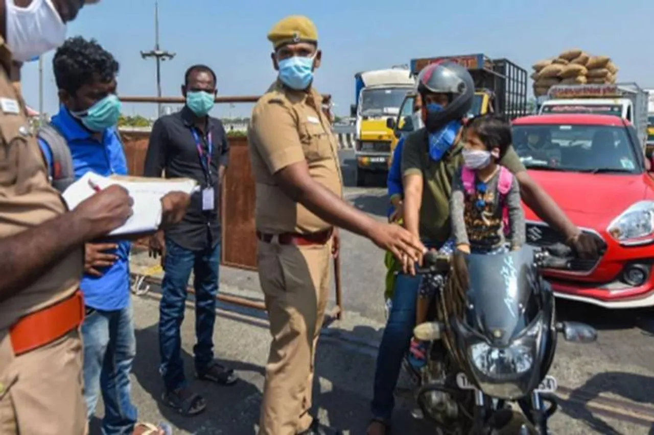 தமிழ்நாட்டில் கொரோனாவில் சிக்கிய 3வது காவல் நிலையம்: நுங்கம்பாக்கத்தில் 2 போலீஸார் பாதிப்பு