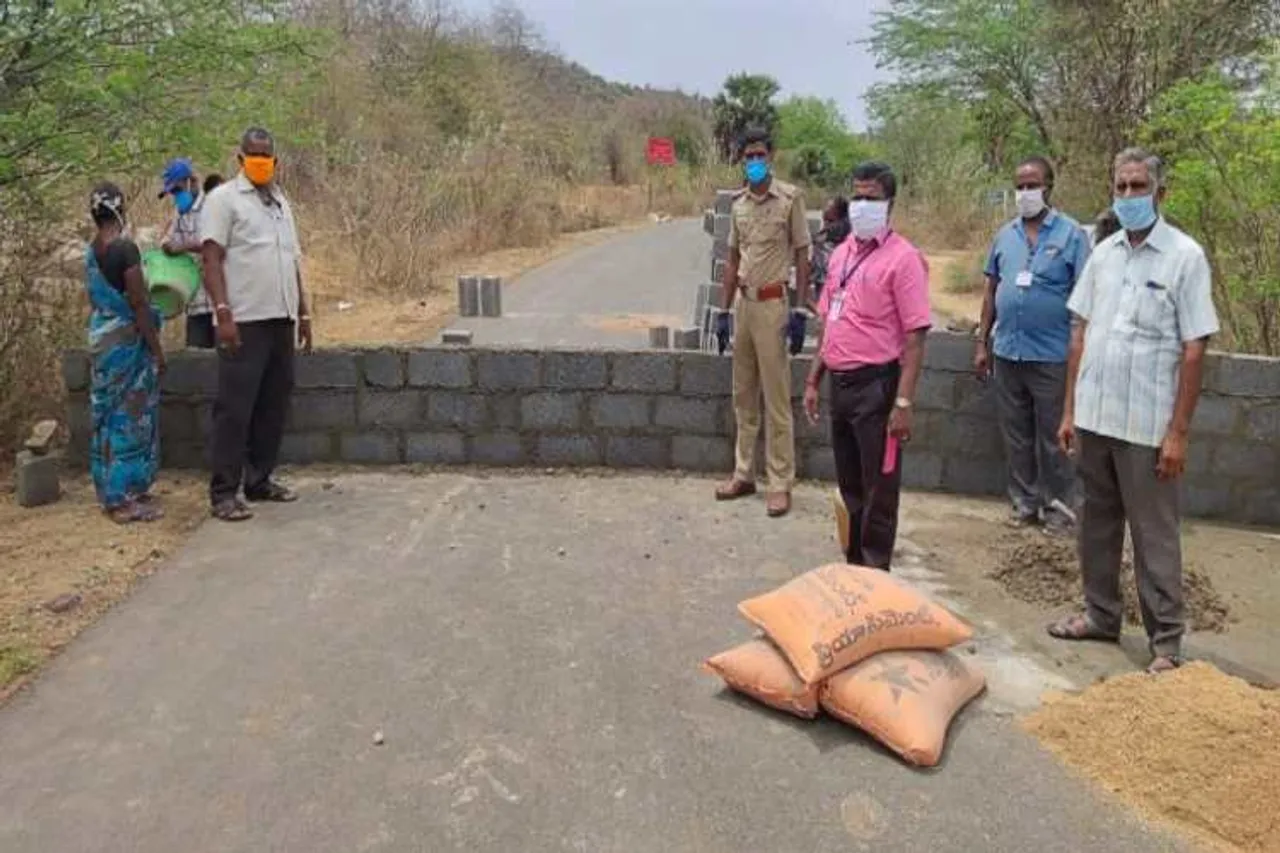 தமிழகம்- ஆந்திரா எல்லையில் திடீர் தடுப்புச்சுவர்: போக்குவரத்தை ஒழுங்குபடுத்த நடவடிக்கை