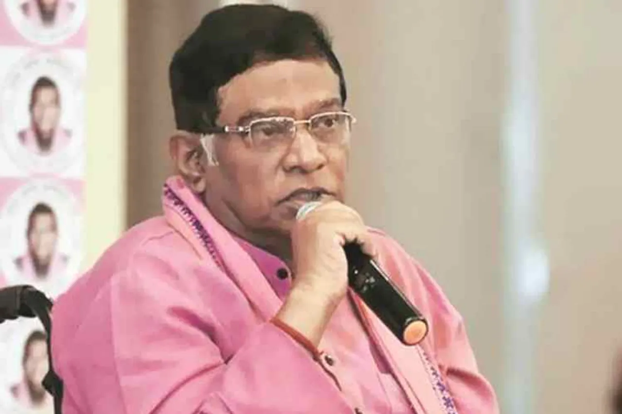 ajit jogi coma, ajit jogi heart attack, ajit jogi critical, அஜித் ஜோகி, சத்தீஸ்கர் முன்னாள் முதல்வர் அஜித் ஜோகிக்கு மாரடைப்பு, கோமா நிலையில் மருத்துவமனையில் தீவிர சிகிச்சை, ajit jogi in hospital, ajit jogi health, chhattisgarh news, சத்தீஸ்கர், காங்கிரஸ் தலைவர் அஜித் ஜோகி, Former Chhattisgarh CM Ajit Jogi slips into coma, Ajit Jogi is in ventilator support