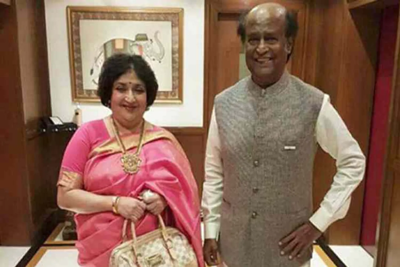 Rajinikanth and latha Rajinikanth, rajini, superstar rajinikanth, rajinikanth costar his wife latha rajinikanth, ரஜினிகாந்த, லதா ரஜினிகாந்த், வைரல் வீடியோ, அக்னி சாட்சி, angi sakshi movie, agni satchi tamil movie, ரஜினி லதா சேர்ந்து நடித்த சினிமா, rajini movie, rajini - latha acting Agni Satchi movie, rajini latha video goes viral, viral video