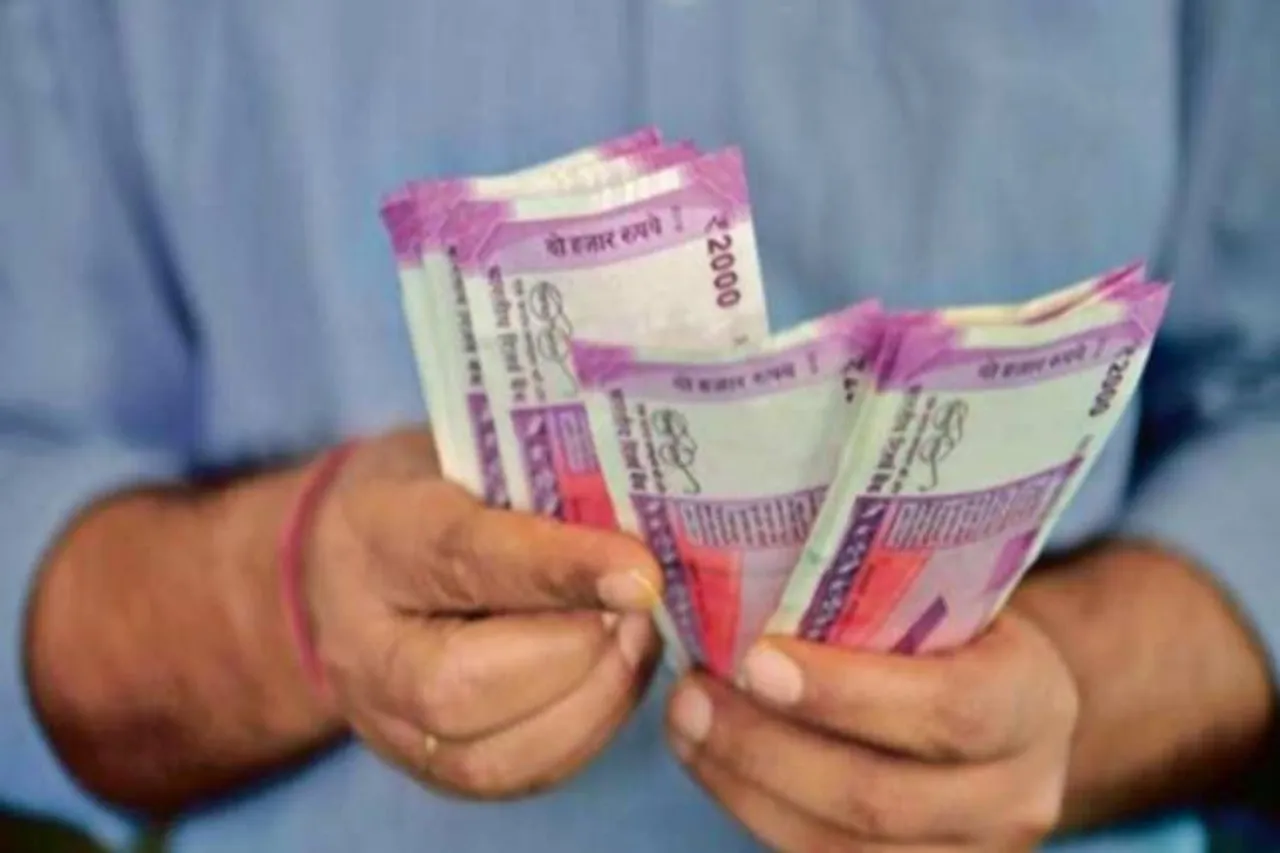 Reduced EPF contribution, EPF, Employees Provident Fund, வருங்கால வைப்பு நிதி, வருங்கால வைப்பு நிதி பங்களிப்பு, ஓய்வூதிய நிதிpension fund, EPFO, Pradhan Mantri Garib Kalyan Yojna, Ministry of Labour & Employment