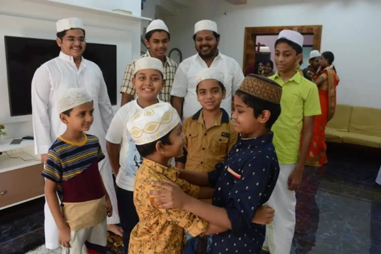 happy ramadan wishes, happy ramadan images, happy ramadan images download, happy ramadan kareem, ramzan mubarak status, ramzan mubarak images 2020, how to wish a happy ramadan in english, ramzan mubarak shayari,, ரம்ஜான் வாழ்த்து, ரமலான் வாழ்த்து, ரம்ஜான் பண்டிகை வரலாறு ரம்ஜான் 2020 ரமலான் சிறப்புகள் நோன்பு இருக்கும் முறை ரமலான் துஆக்கள் ரமலான் நோன்பு 2020 ரமலான் 2020 Ramadan 2020