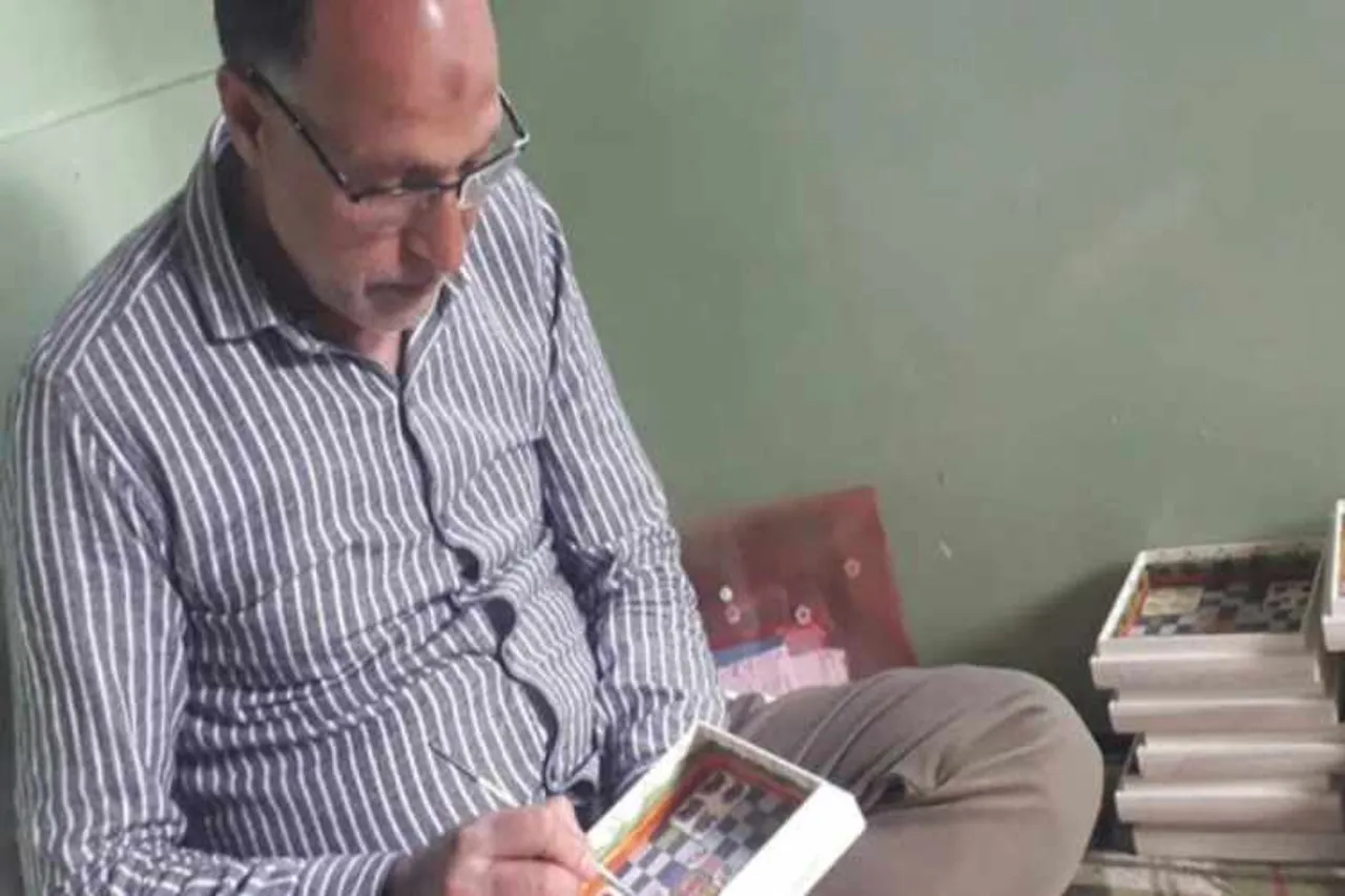 corona virus, kashmir, jammu and kashmir, lockdown ,papier mache, kashmiri artisans, handloom weavers, coronavirus, lockdown, papier-mache artist, srinagar, kaani shawl makers, soozni artisans, dastkari haat samiti, dilli haat, indian express lifestyle, indian express news