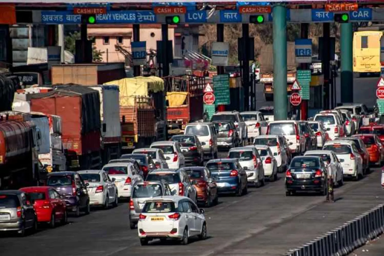FASTag, tollgate, journey, FASTag new rules, double payment, alert, SBI, State bank of india, FASTag news, FASTag news in tamil, FASTag latest news, FASTag latest news in tamil